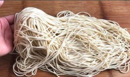 瓜哥美食面条免费吃,免费品尝，尽享美味时光