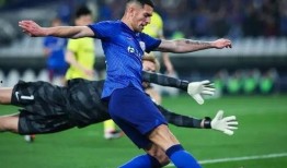 最新足球消息爆料,最新爆料揭示转会内幕与赛场焦点